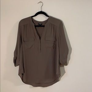 Torrid 3/4 sleeve v-neck blouse